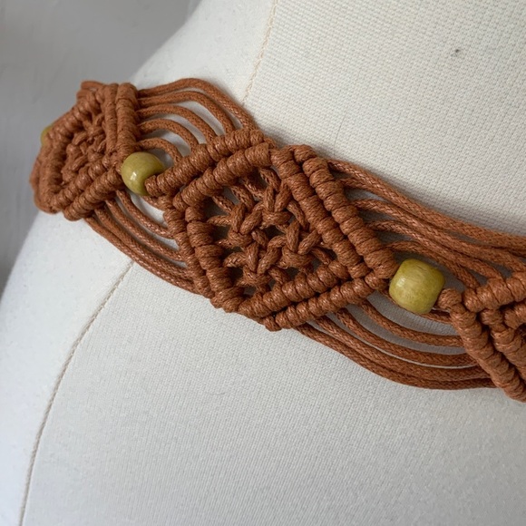 Boho woven tie belt with wooden beads - Picture 4 of 9